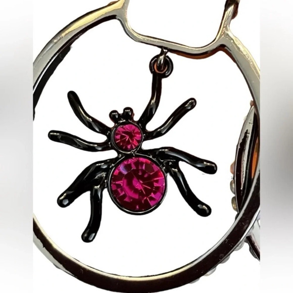 BETSEY JOHNSON Halloween Orbital Spiders Crystal-Studded Hoop Earrings NEW NWT - Picture 8 of 11